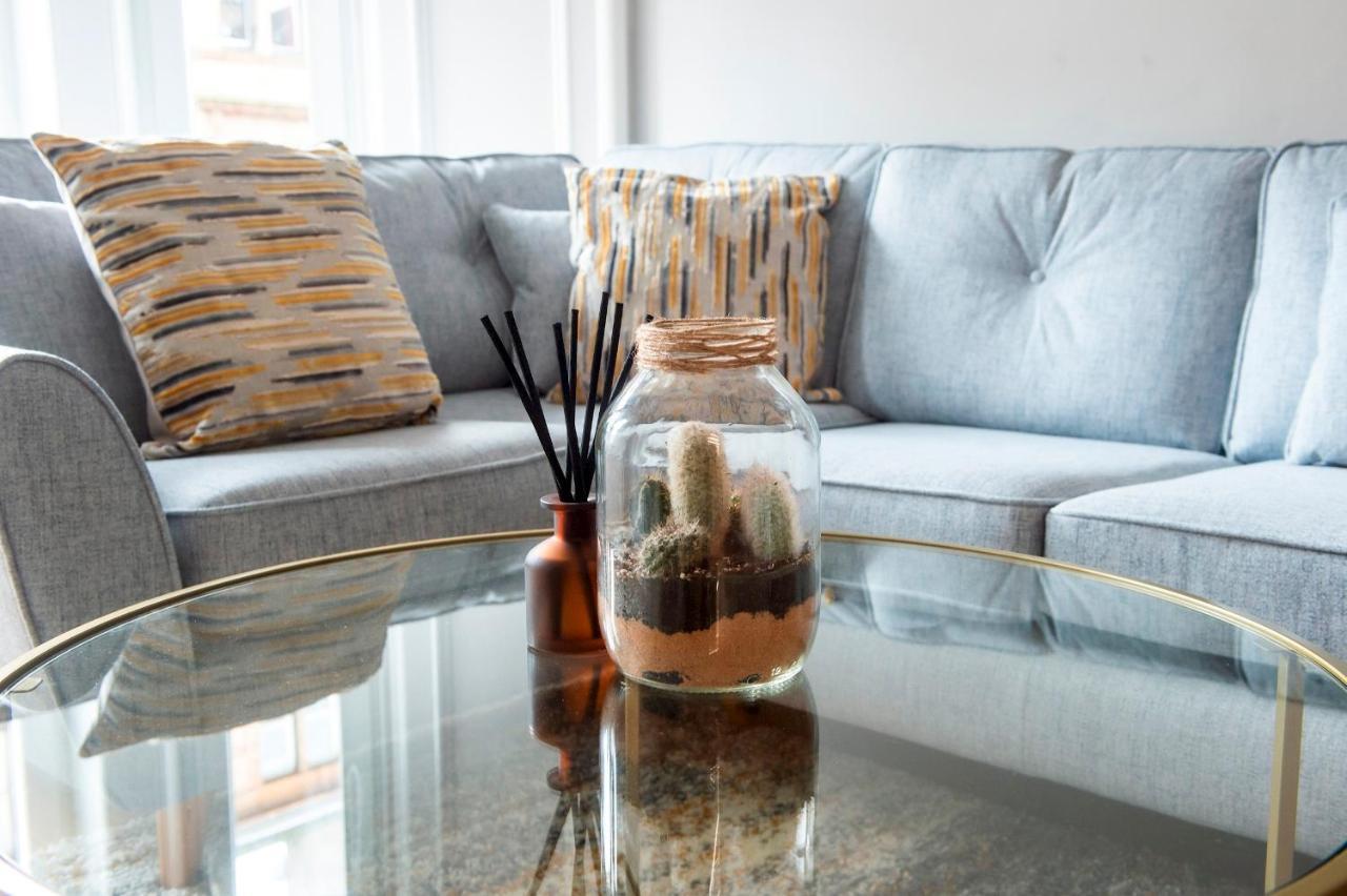 Apartmán Pass The Keys Stylish 2 Bed In Heart Of West End Glasgow Exteriér fotografie