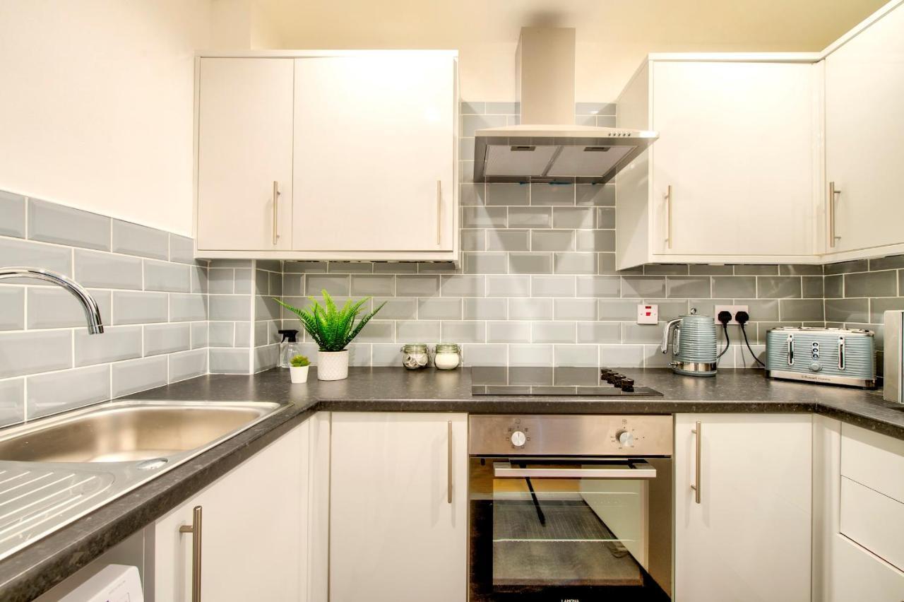 Apartmán Pass The Keys Stylish 2 Bed In Heart Of West End Glasgow Exteriér fotografie