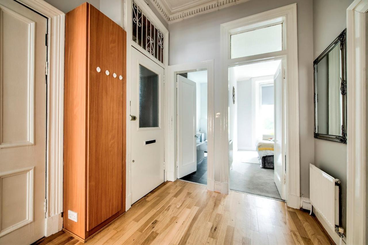 Apartmán Pass The Keys Stylish 2 Bed In Heart Of West End Glasgow Exteriér fotografie